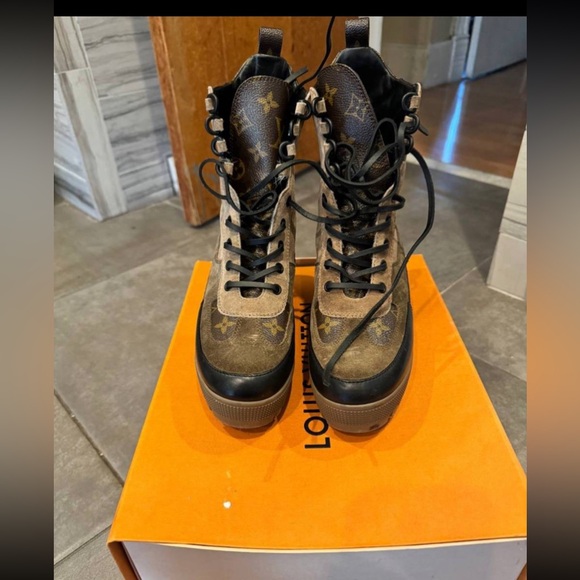 Louis Vuitton Laureate Platform Desert Boot - Picture 1 of 2